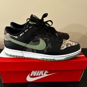 Nike Dunks low SE Camo